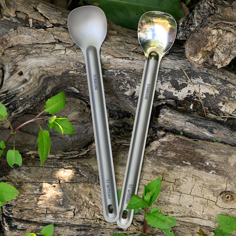Tiartisan 순수 티타늄 칼 붙이 초경량 롱 핸들 - Camp Spork Set 리뷰 및 가격